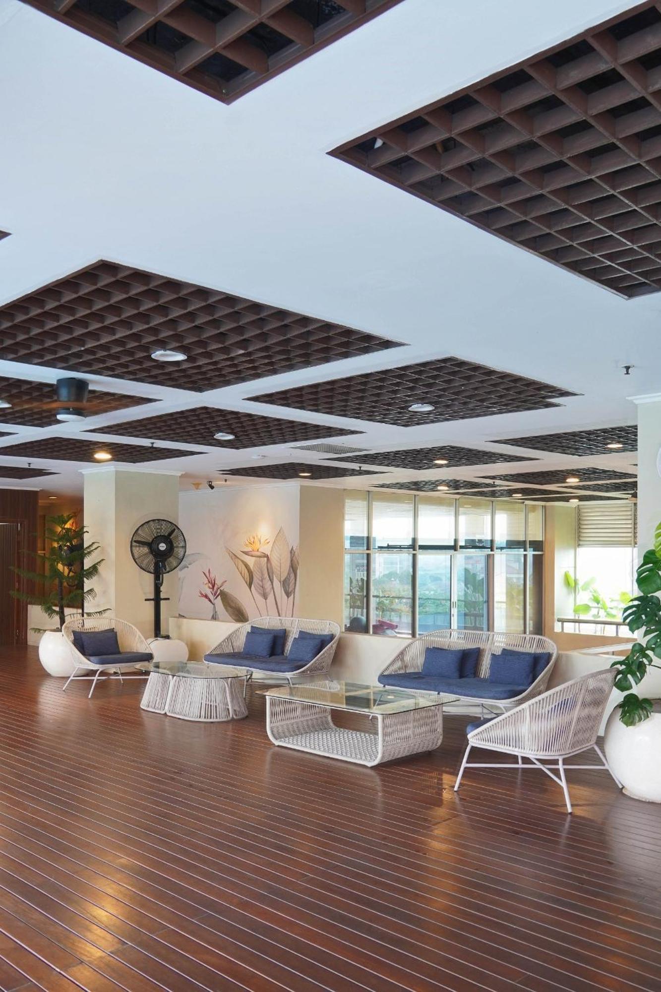 Hotel Bidakara Giacarta Esterno foto
