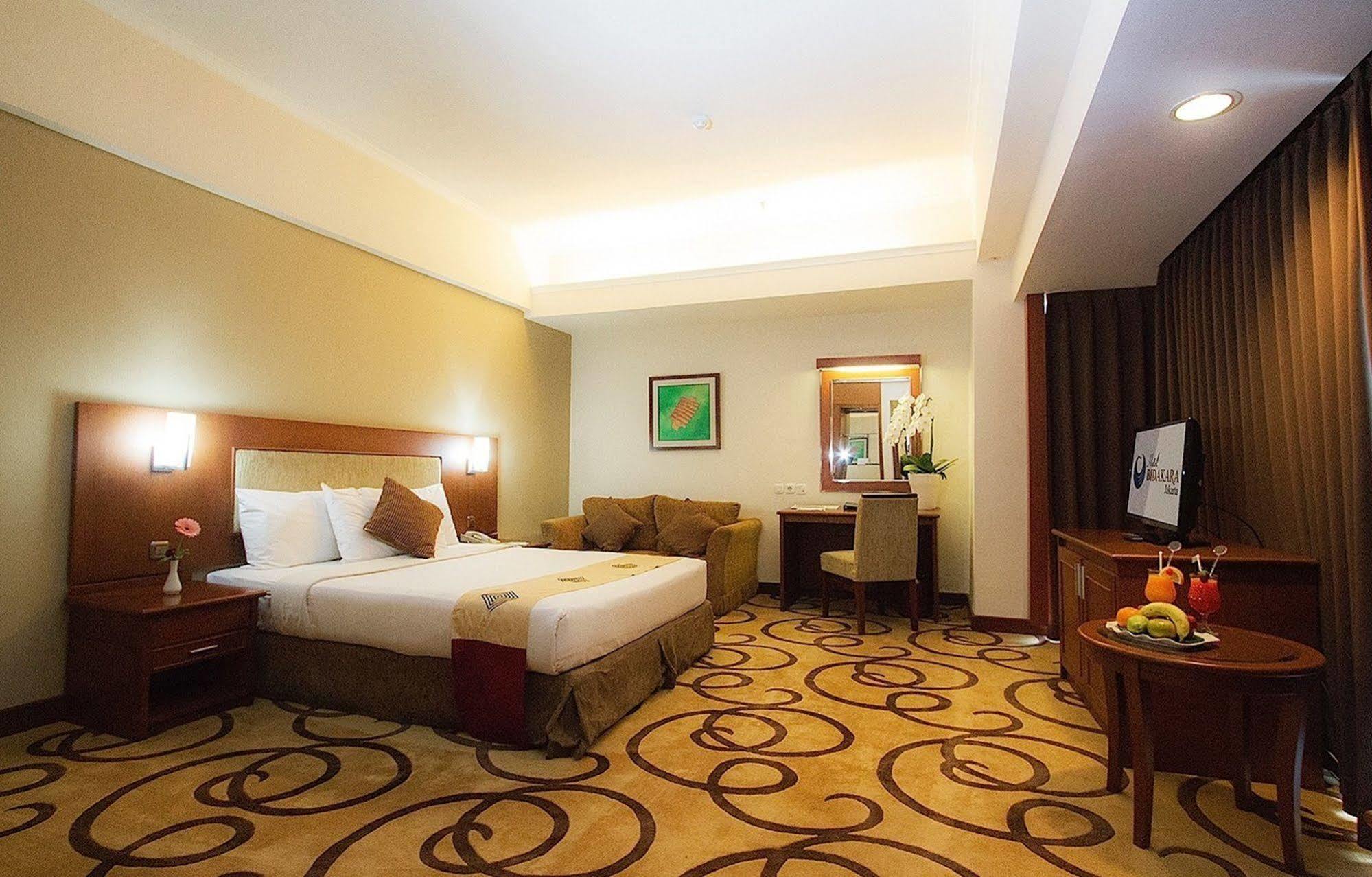 Hotel Bidakara Giacarta Esterno foto
